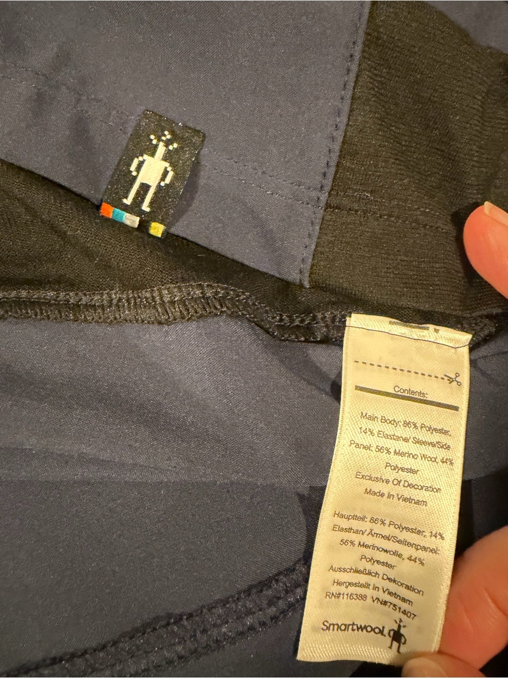 Smartwool Merino Sport Shortsleeve Dress size Small - Picture 9 of 11